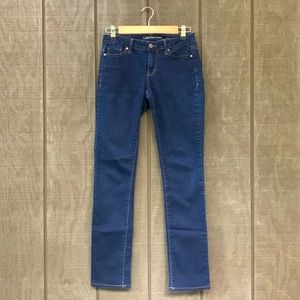 Calvin Klein Straight Leg size 25/32